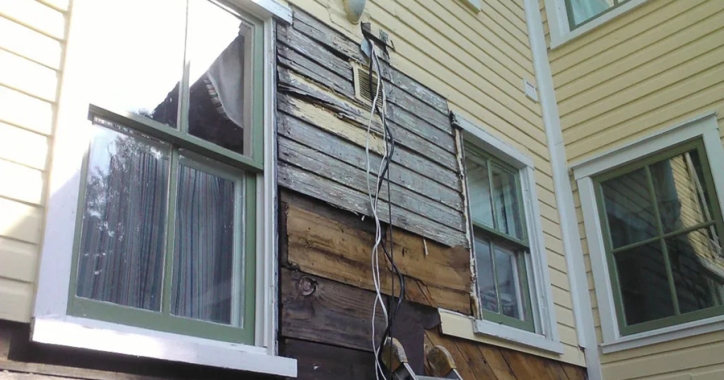 wood siding crack