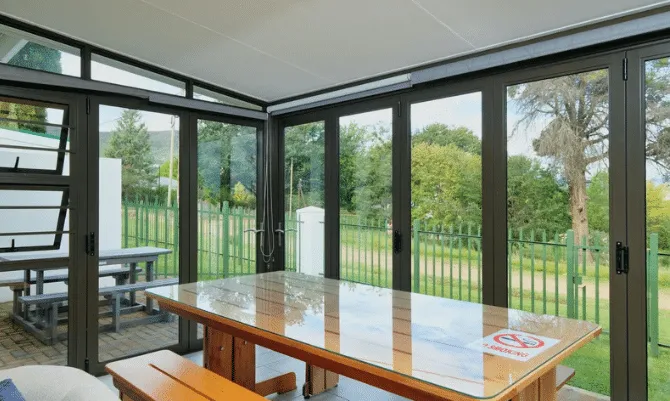 A Fence That Works for Your Home, Not Against It